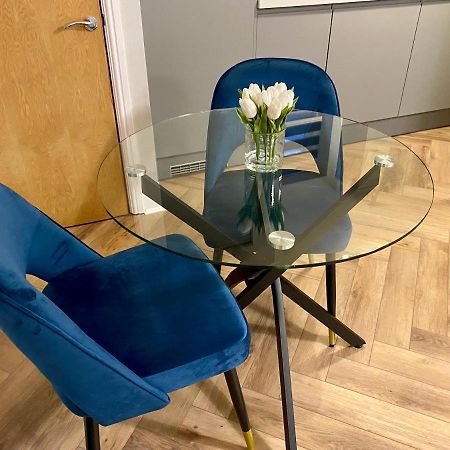 Superb City Centre Apartment Within The City Walls ヨーク エクステリア 写真
